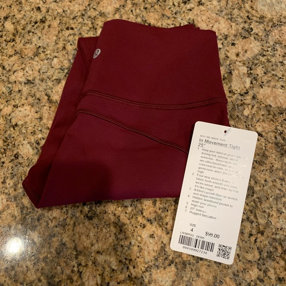Lululemon’s In movement tight 25” leggings - Picture 6 of 7
